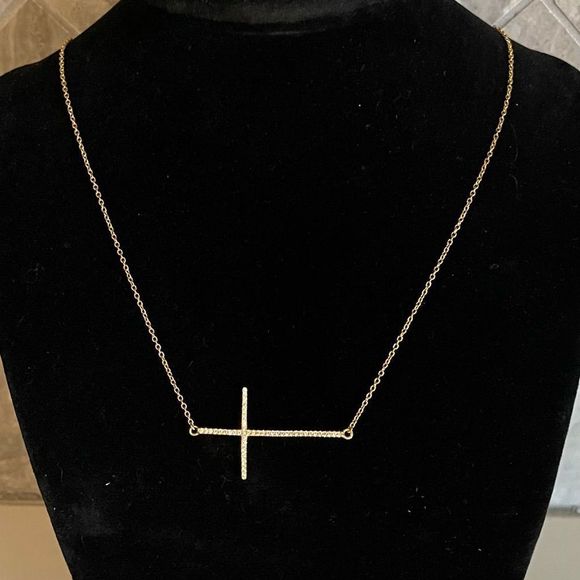 LaFonn sideways rhinestone cross stamped 925 with gold vermeil adjustable length - Picture 10 of 12
